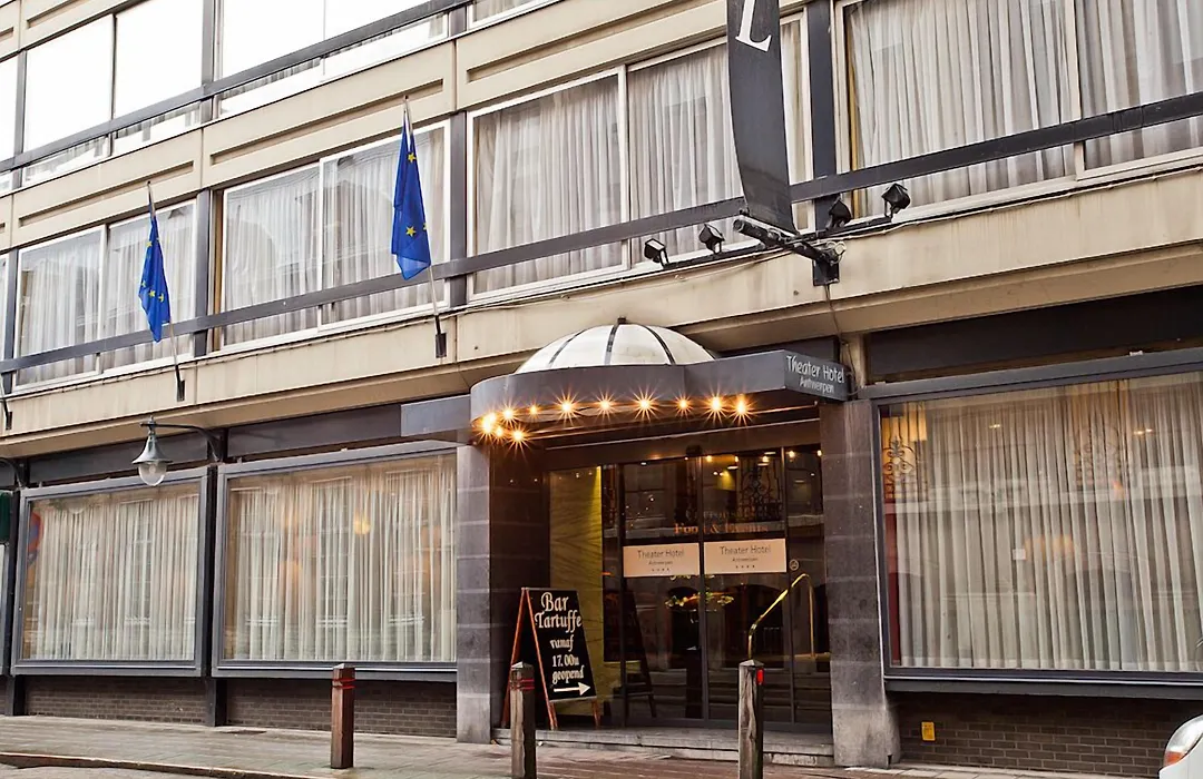 Theater Hotel-1