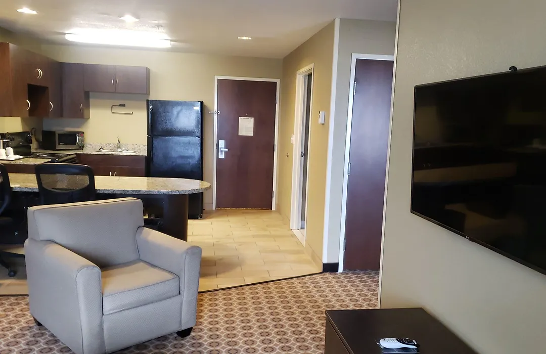 Microtel Inn And Suites Pecos-1