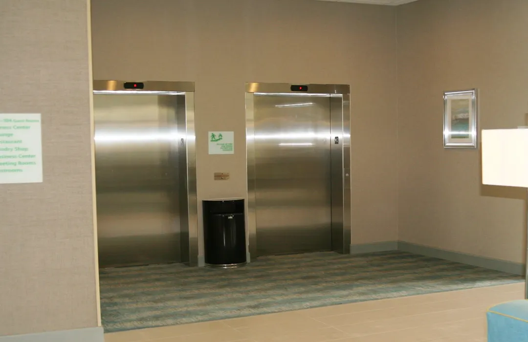 Holiday Inn Guin By Ihg-1