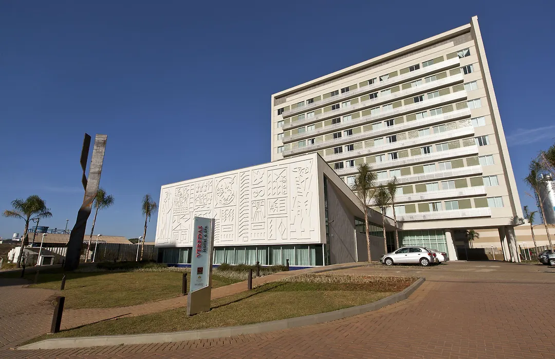San Diego Suites Veredas Sete Lagoas-1