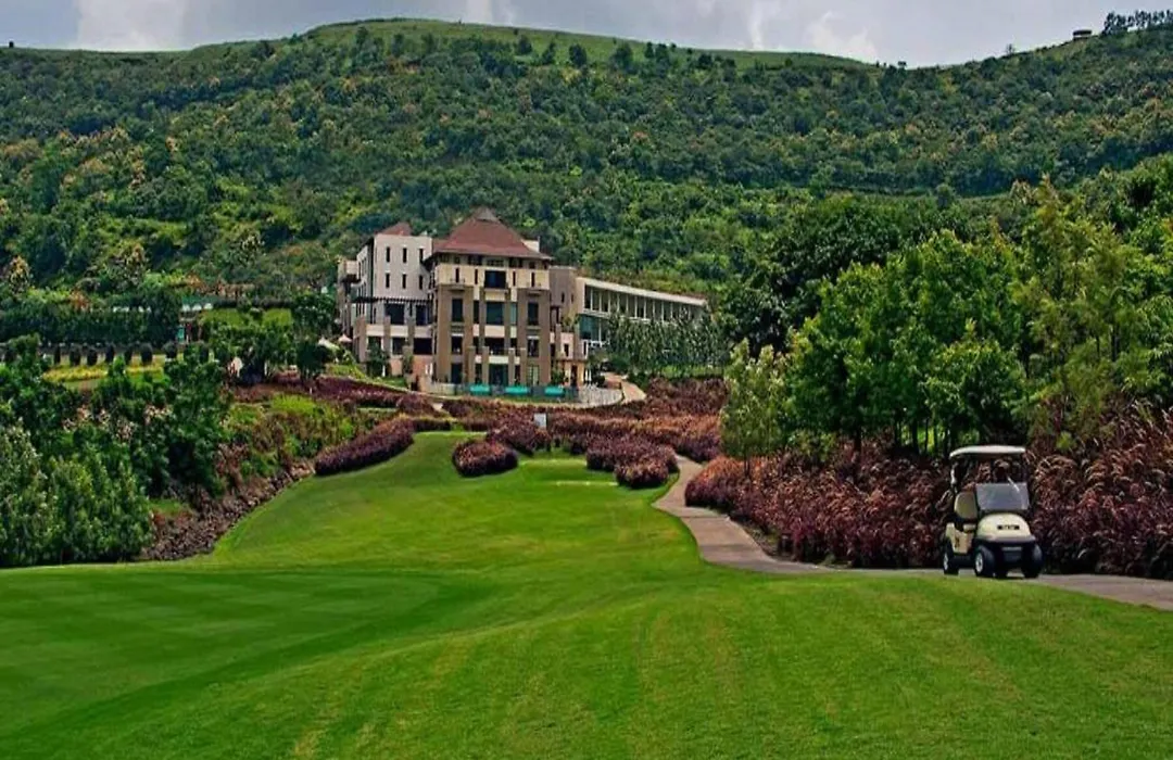 Oxford Golf Resort-1
