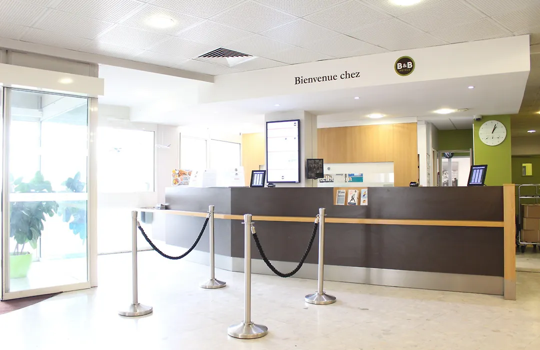 B&B HOTEL Paris Roissy CDG Aéroport-1