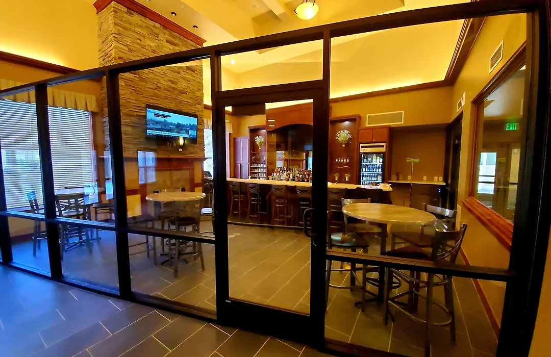 Clarion Hotel & Suites Williston-1