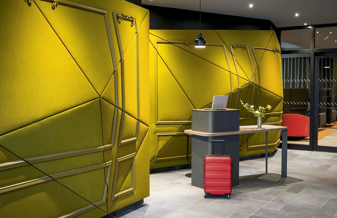 Okko Hotels Lyon Centre-1