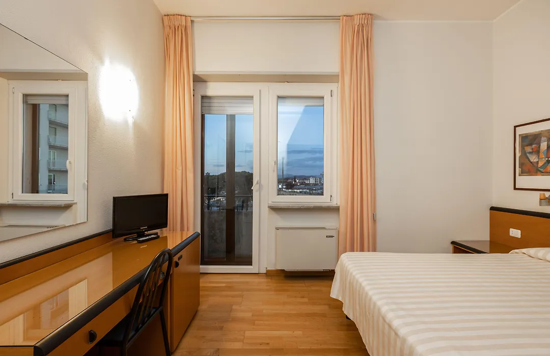 Hotel Nuova Grosseto-1