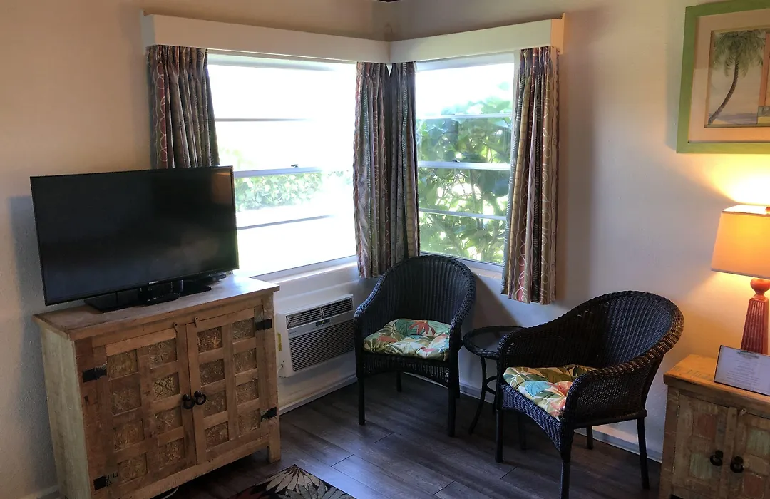 Surf Studio Beach Resort-1