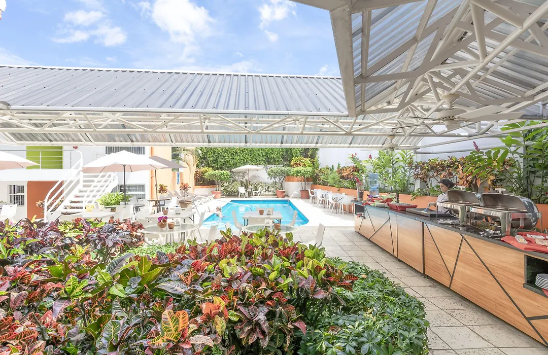 Hotel Residence Inn Suites Cristina-1