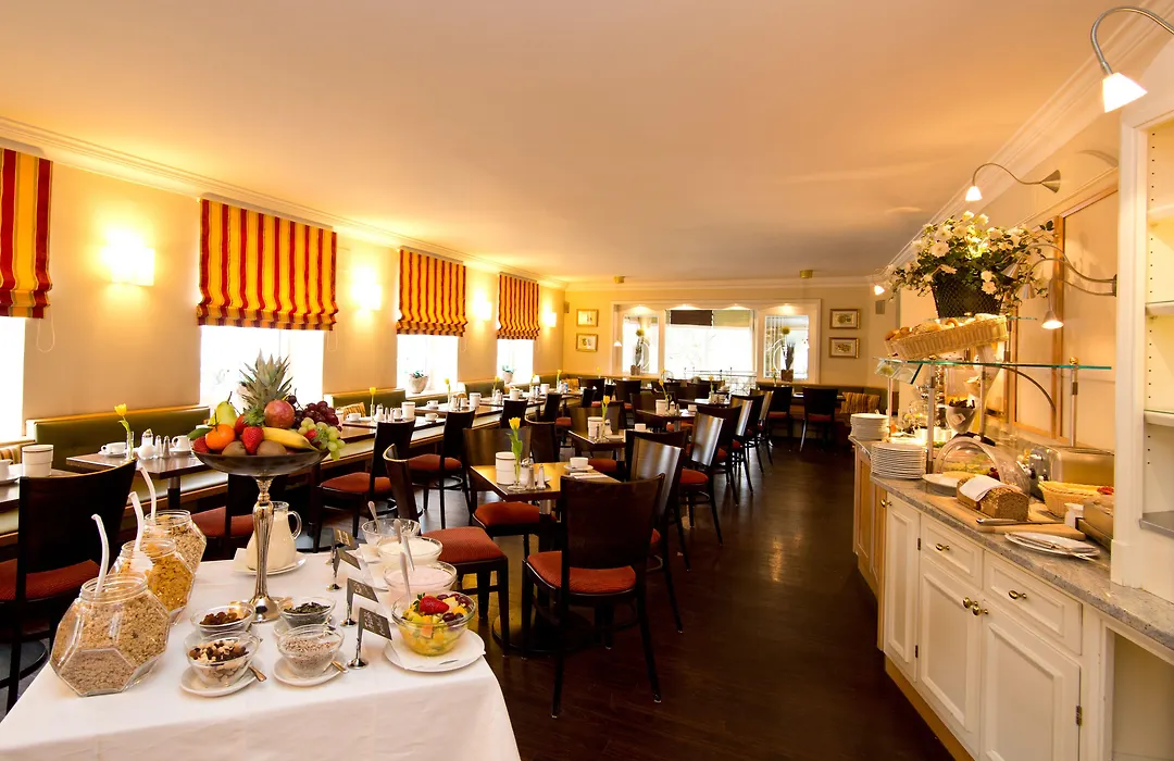 Hotel Saentis-1