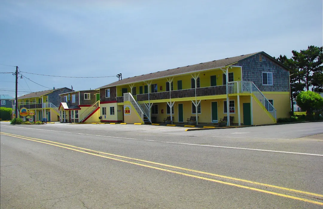Pacific City Inn-1