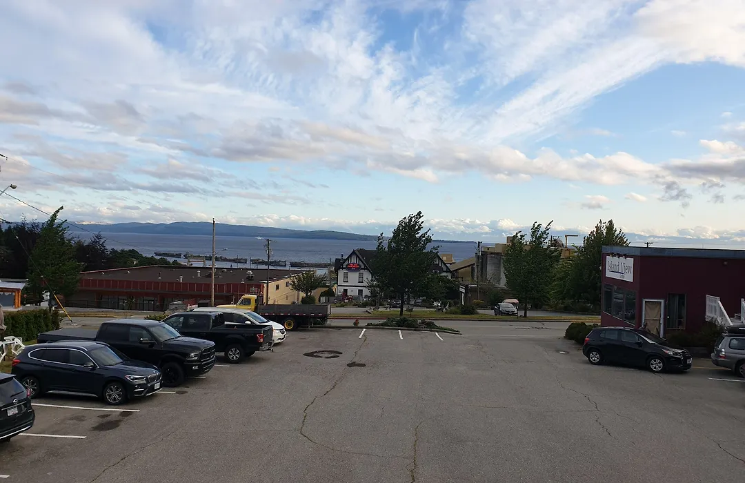 Island View Lodge-1
