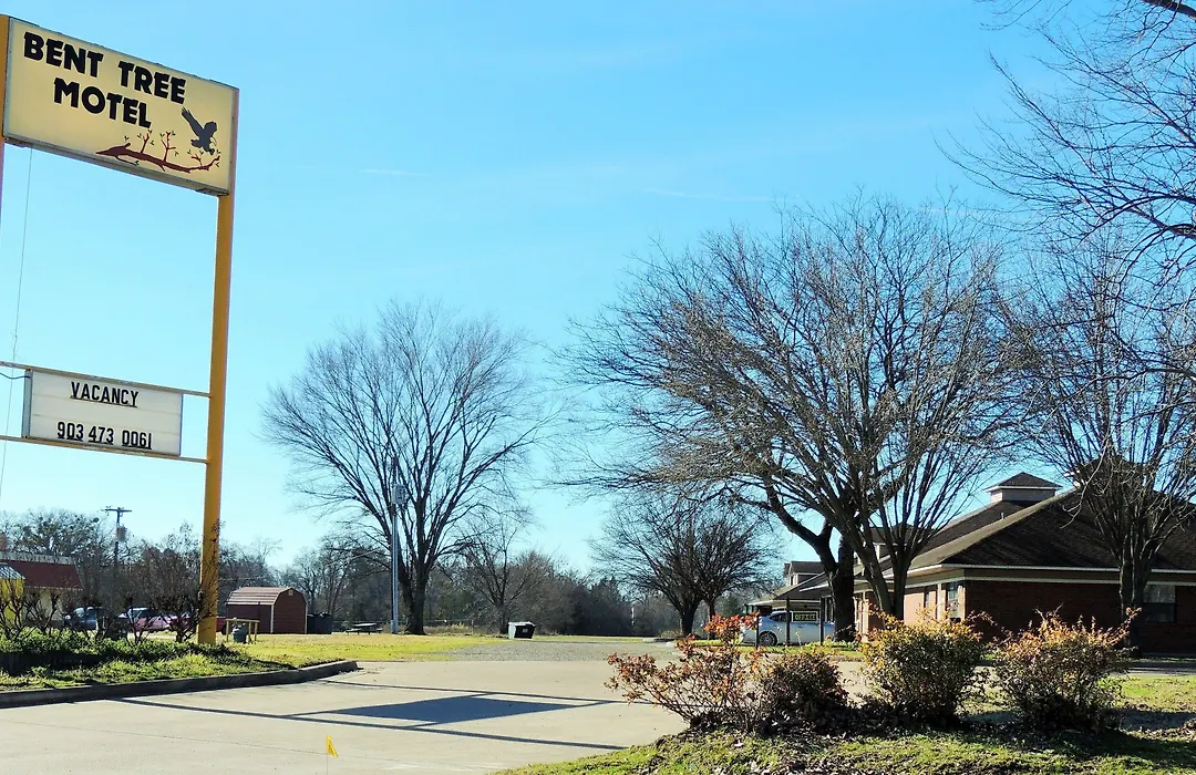 Bent Tree Motel-1