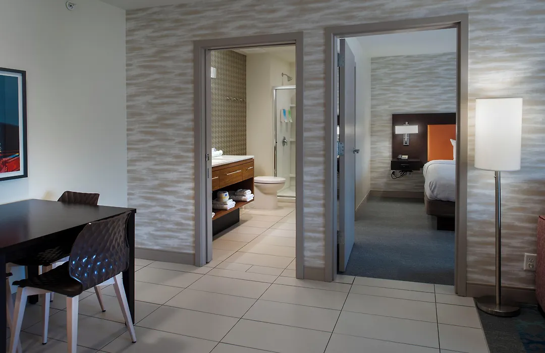 Home2 Suites St. Louis / Forest Park-1