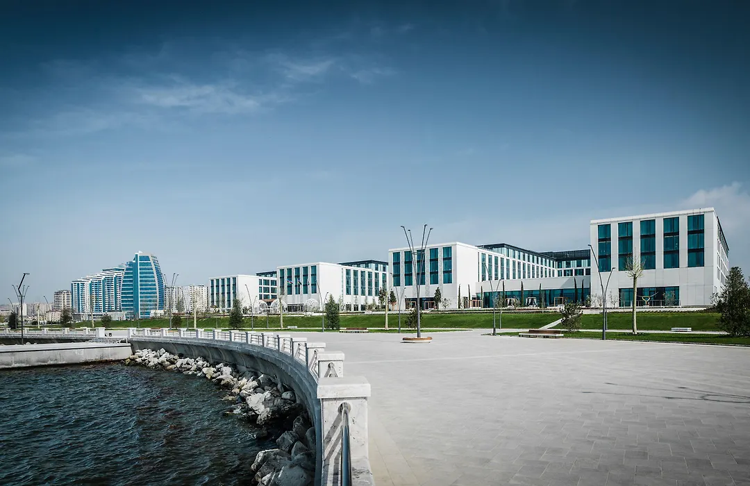 Baku Marriott Hotel Boulevard-1