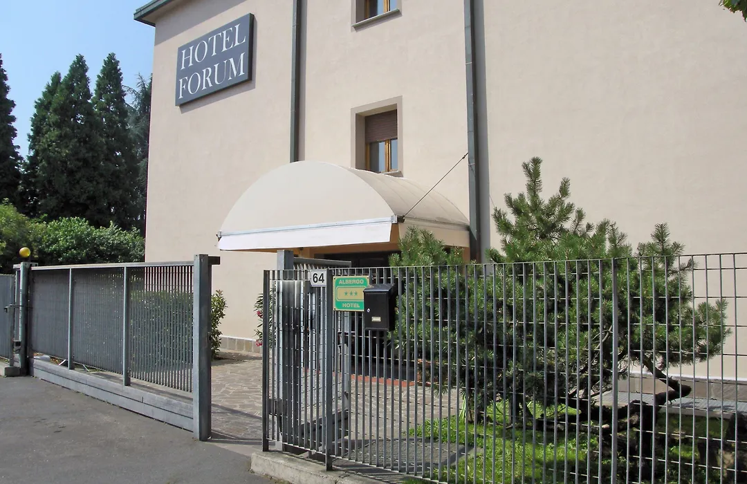 Hotel Forum-1