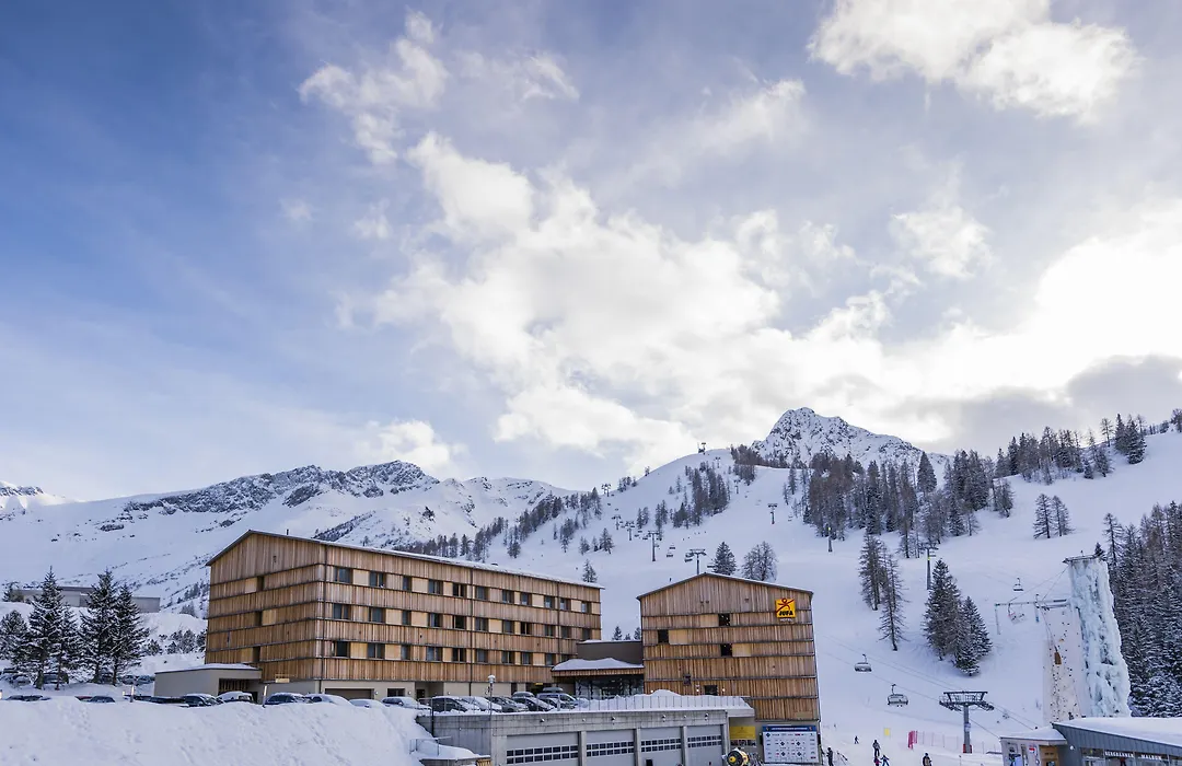 Jufa Hotel Malbun-1
