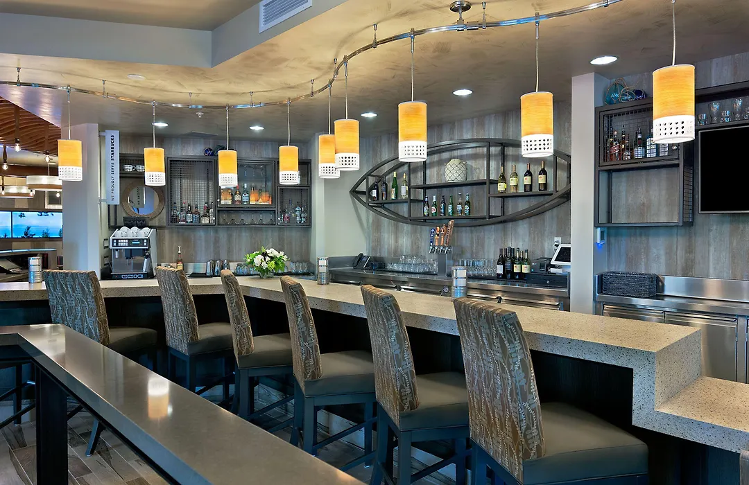 Oxford Suites Bellingham-1