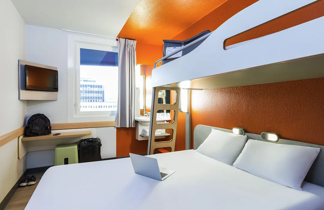 Ibis Budget Paris Porte De Montmartre-1