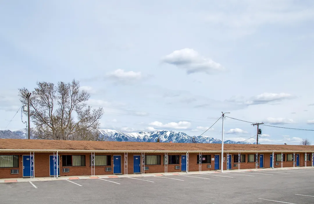 Motel 6 Tremonton, Utah-1
