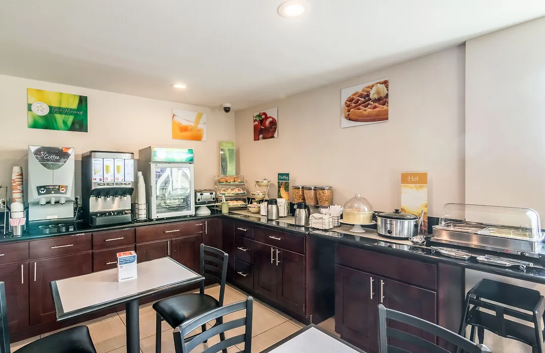 Quality Inn & Suites Near Downtown Bakersfield-1
