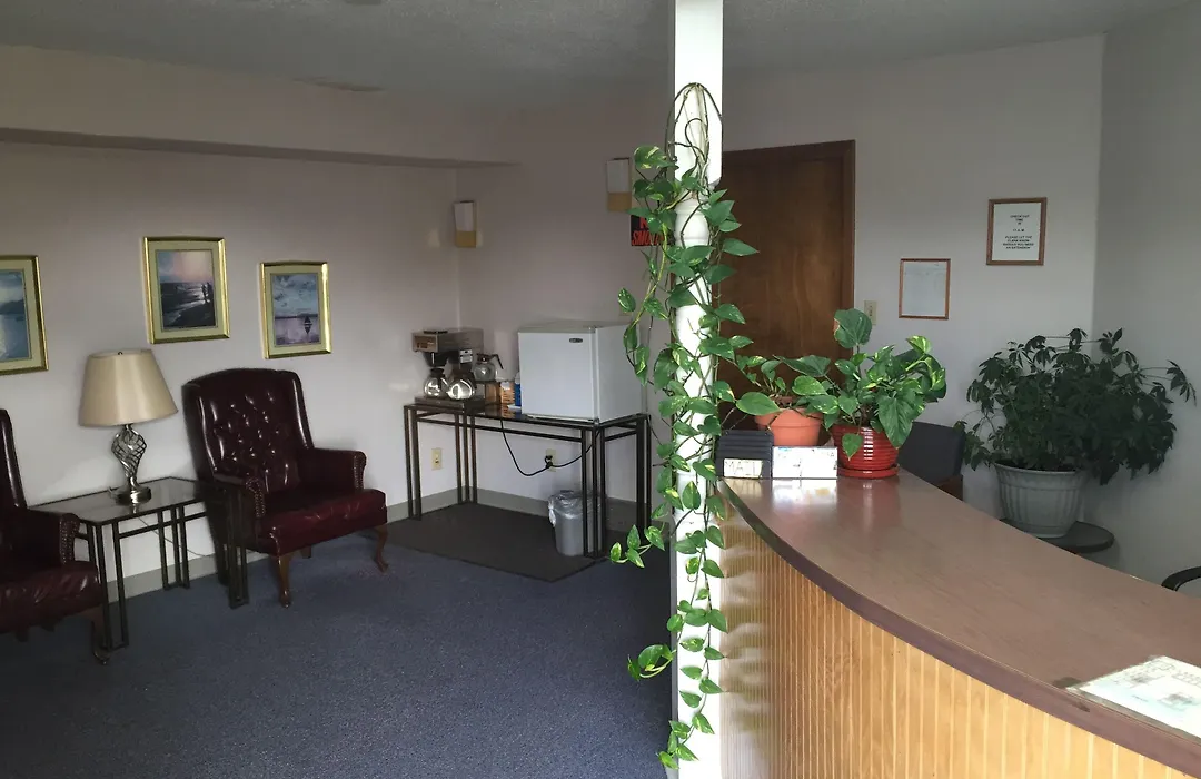 Budget Inn Adair-1