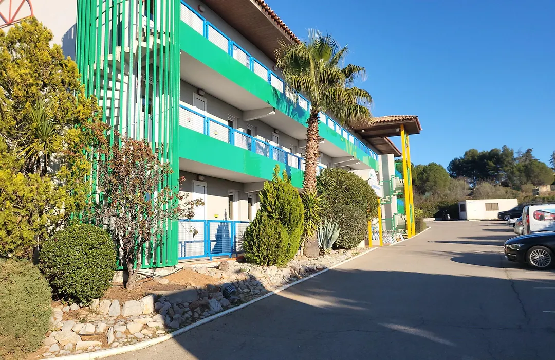 Brit Hotel Essentiel Sète / Balaruc-1