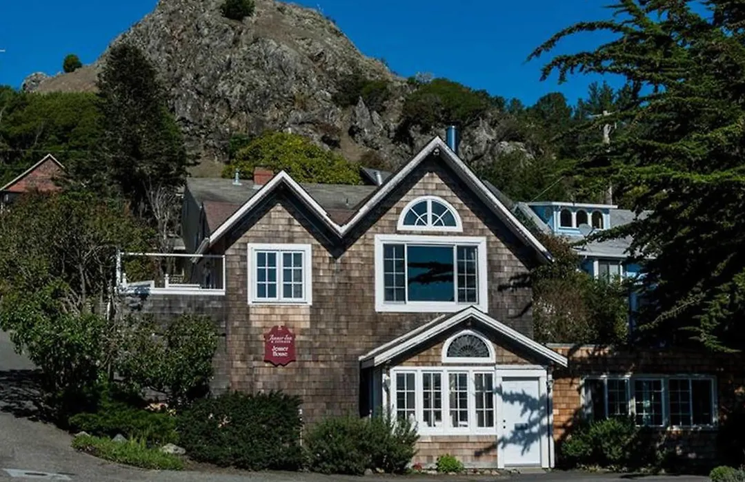Jenner Inn-1
