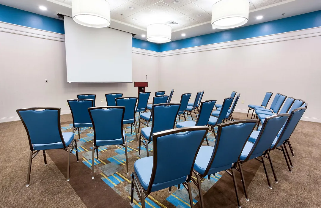 Drury Inn & Suites Burlington-1