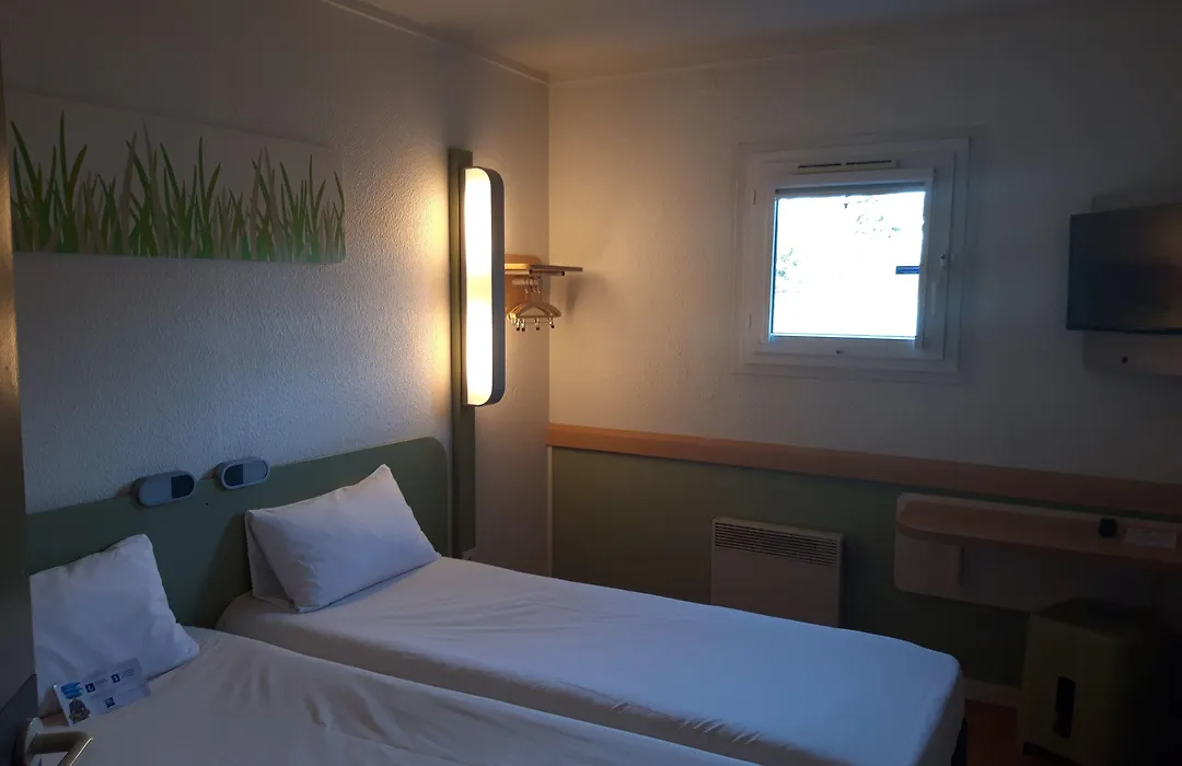 ibis budget Versailles Chateau Saint cyr l'Ecole-1