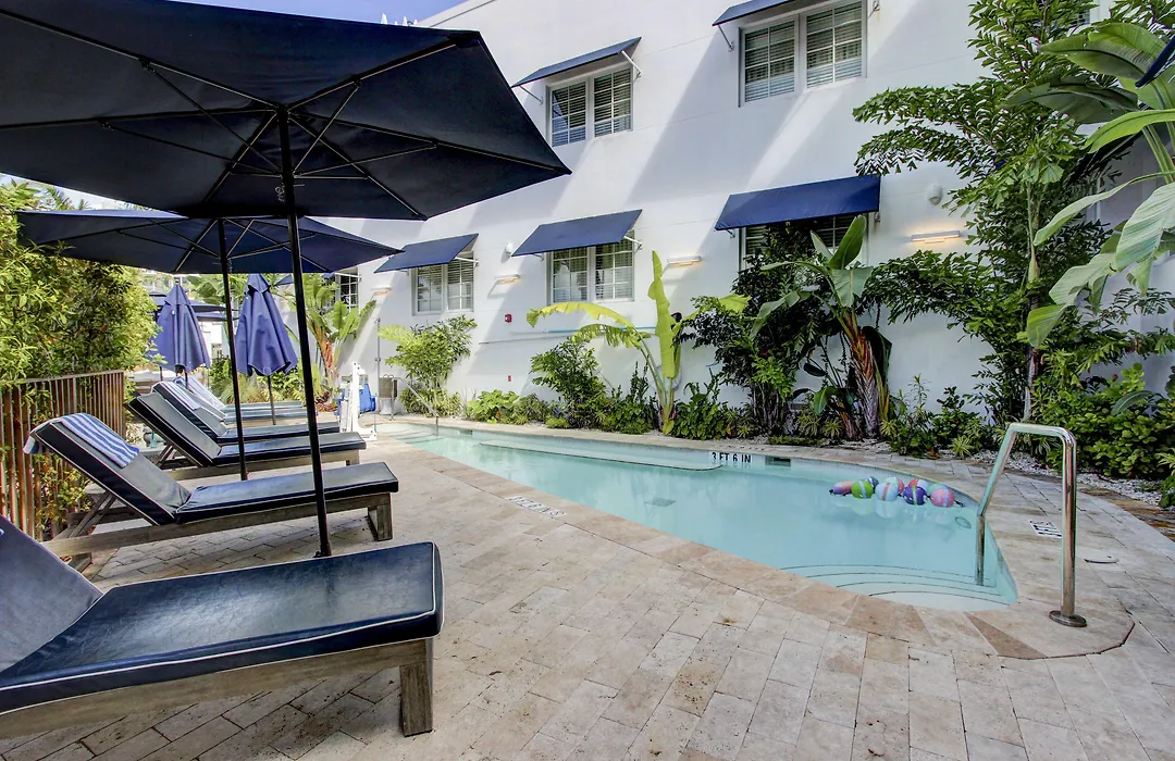 Oceanside Hotel And Suites-1