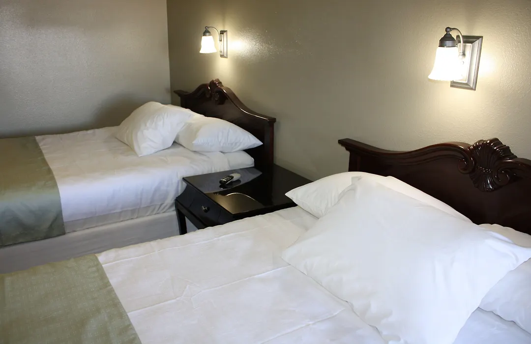 Gateway Inn-1