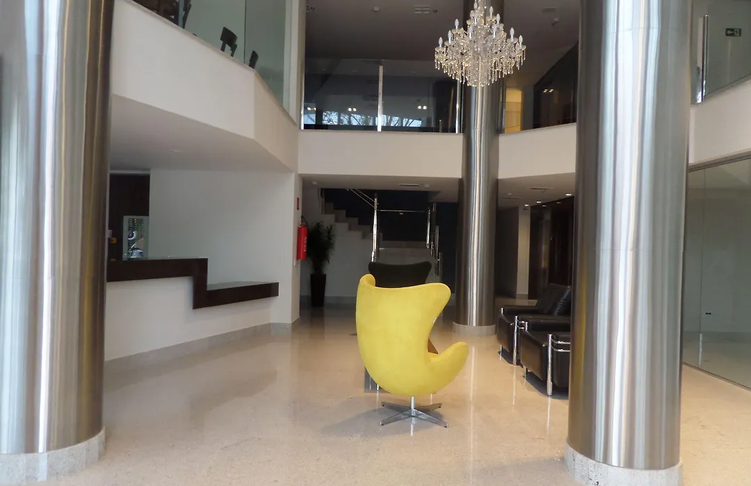 Hotel Amsterdam Montes Claros-1