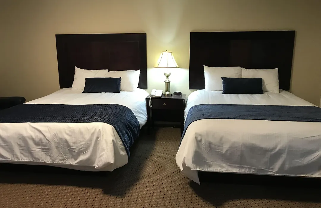 Brentwood Motor Inn-1