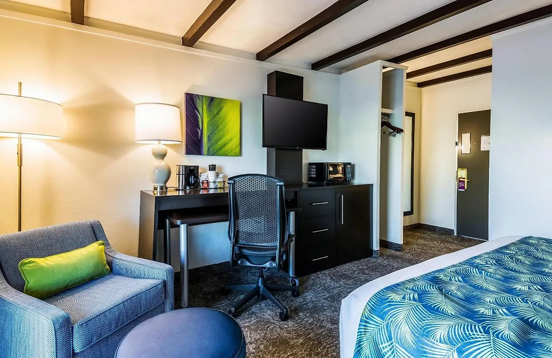 Oasis Hotel And Conv Center, An Ascend Collection Hotel-1
