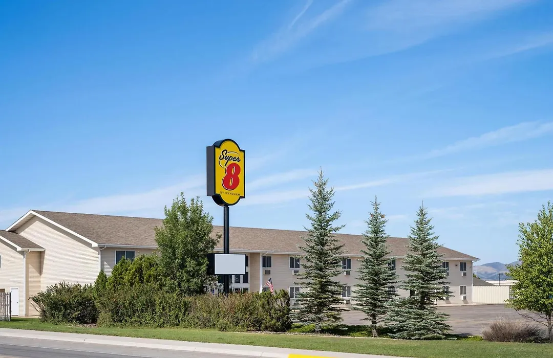Super 8 By Wyndham Lewistown-1