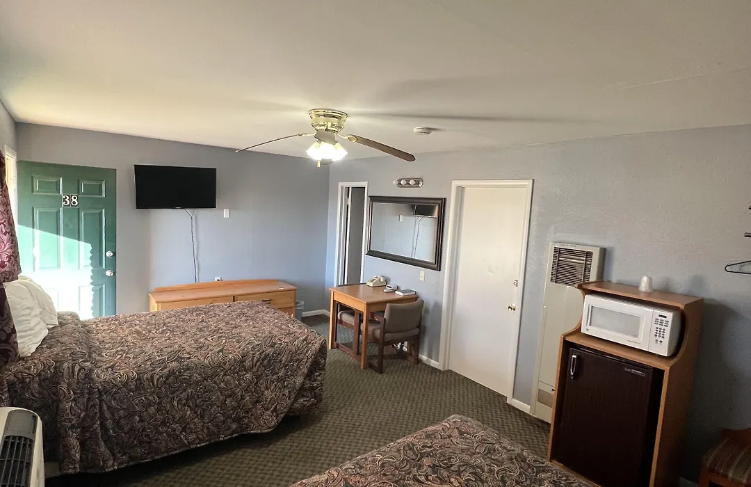Western Motel-1