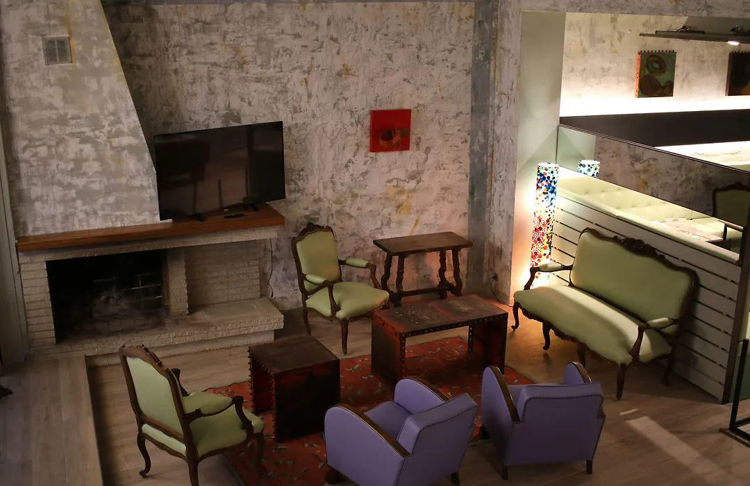 Hostal La Fosca-1