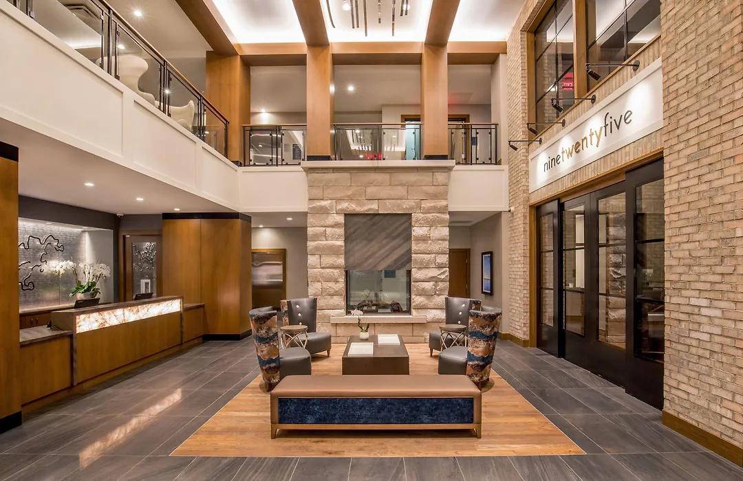 The Hotel Landing-1