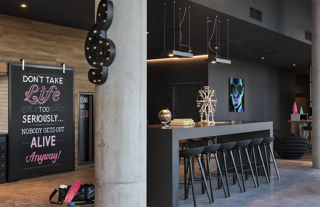 Moxy Vienna Airport-1