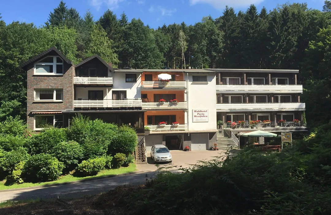 Waldhotel Porta Westfalica-1