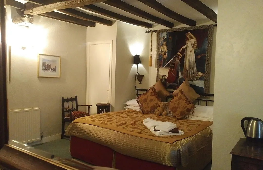 Richard III Hotel-1