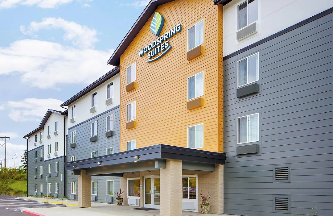 Woodspring Suites Seattle Everett-1