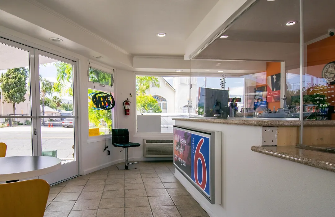 Motel 6-San Bernardino, Ca - Downtown-1