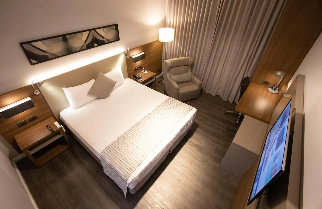 Jl Hotel By Bourbon-1