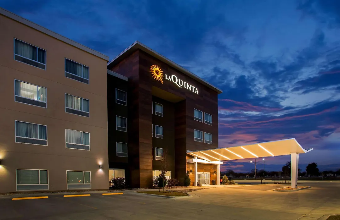 La Quinta By Wyndham Pittsburg-1