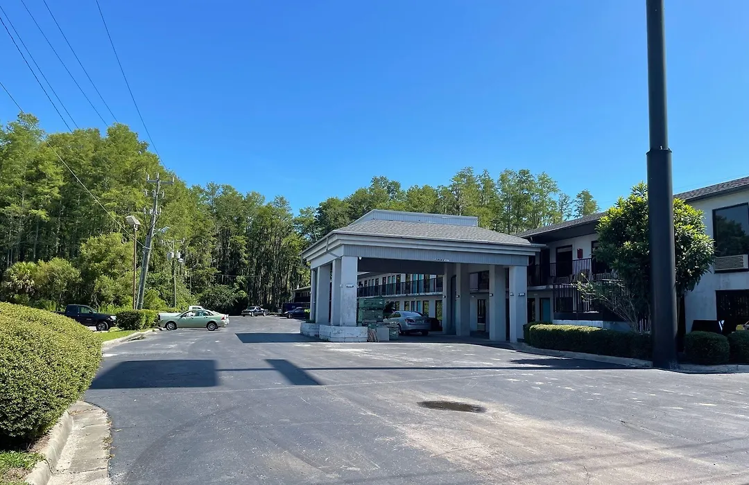 Guest Inn Lake City-1