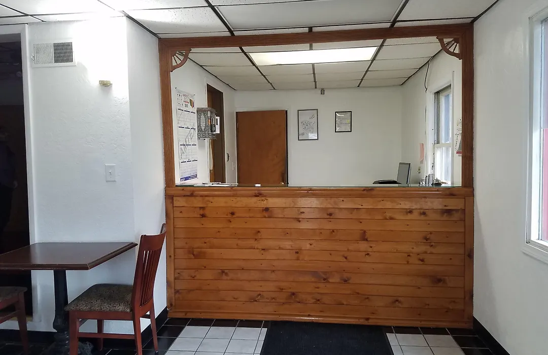 Budget Inn - Keokuk-1