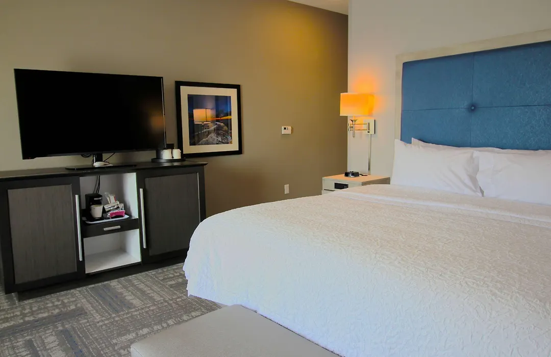 Hampton Inn West Plains-1