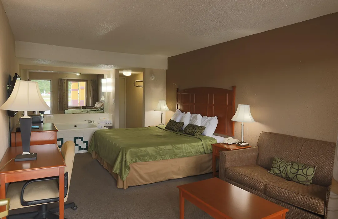 Travelers Inn Elizabethton-1