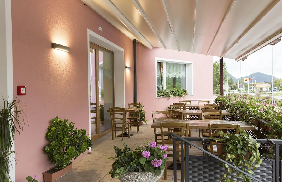 Alma Living Hotel- Al Girarrosto-1