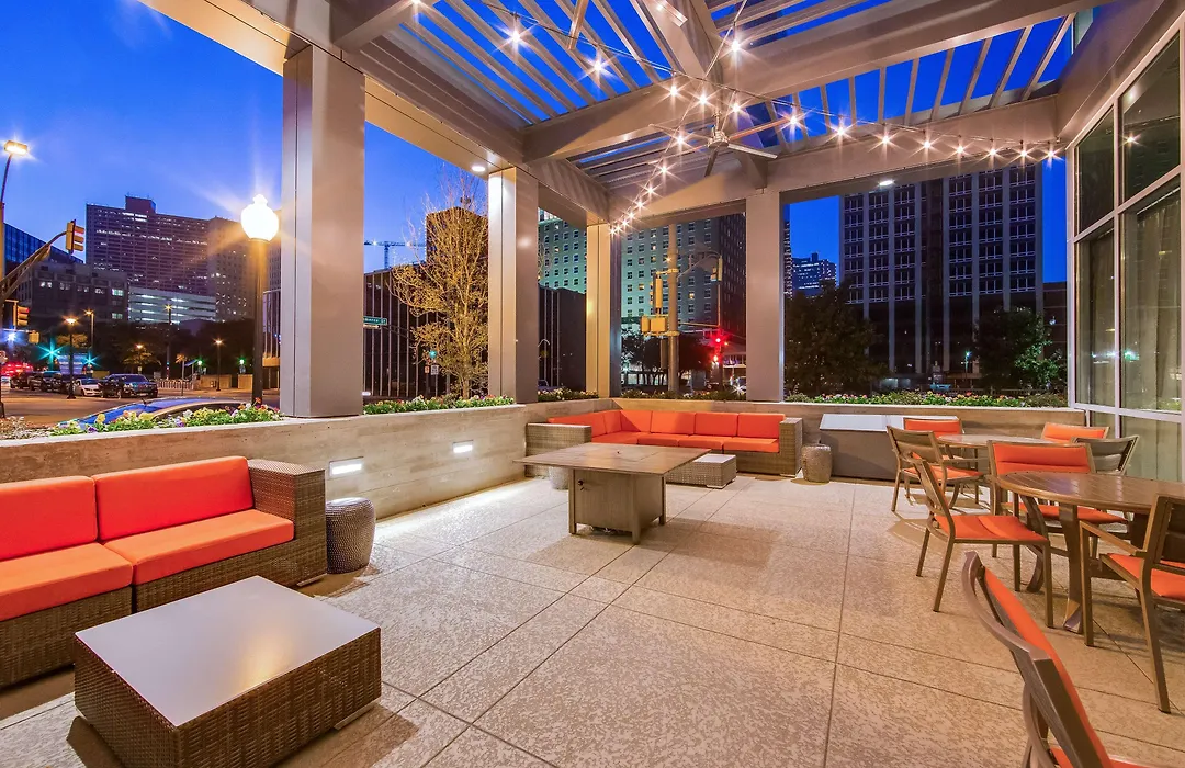 Hampton Inn & Suites Fort Worth Downtown-1